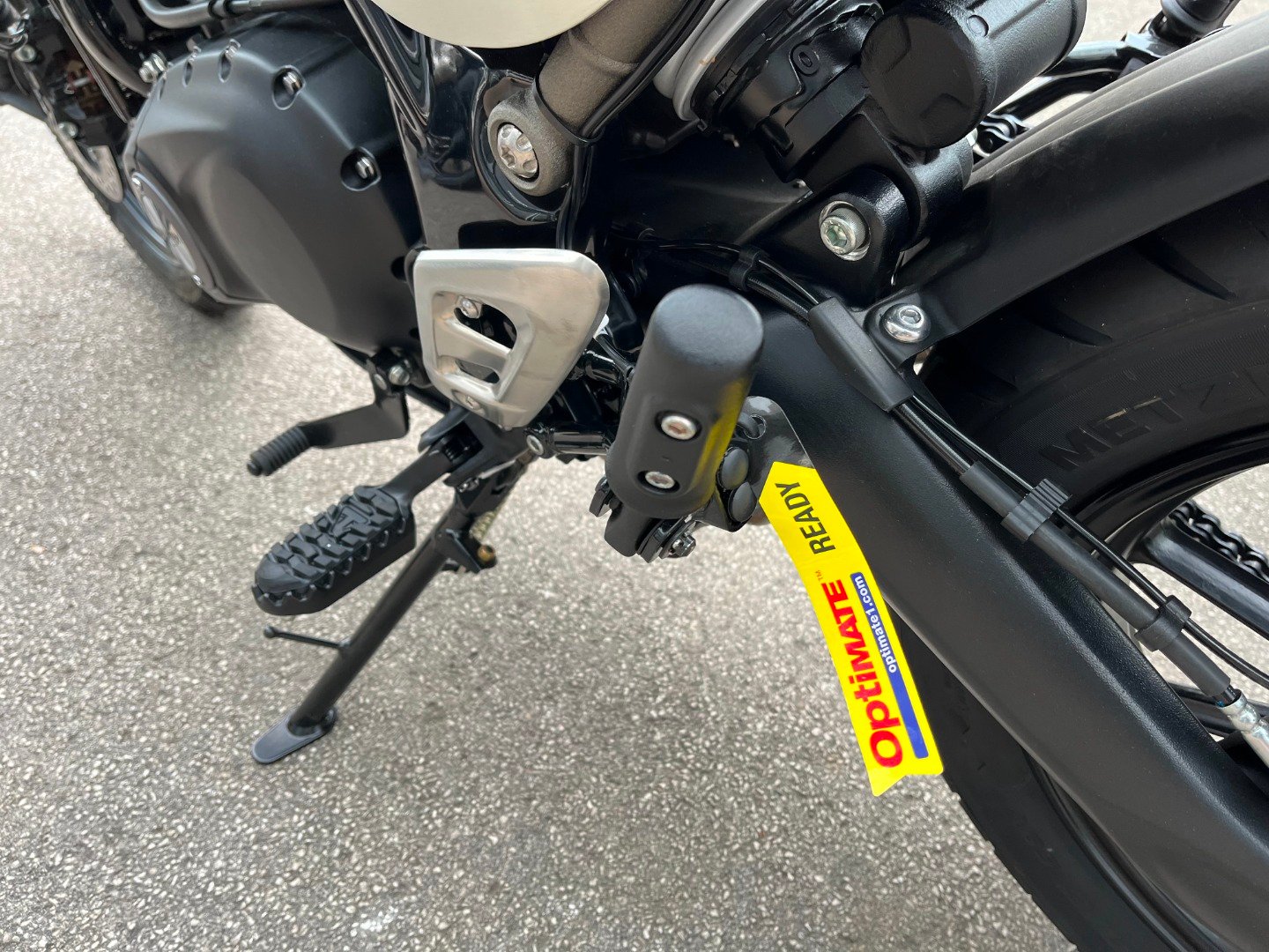 Triumph SCRAMBLER 400 X