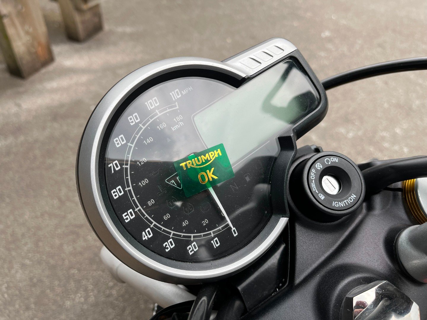 Triumph SCRAMBLER 400 X