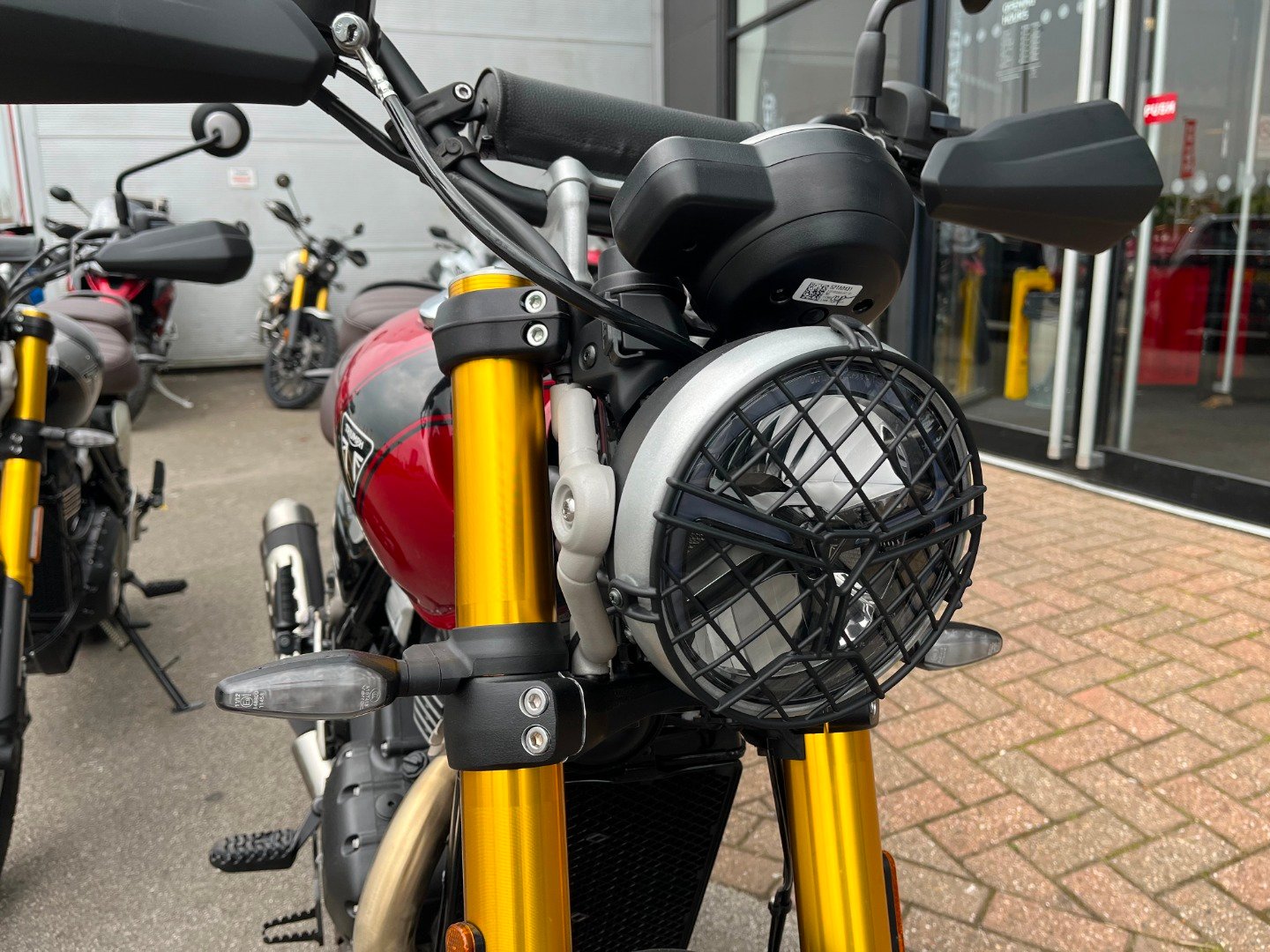 Triumph SCRAMBLER 400 X