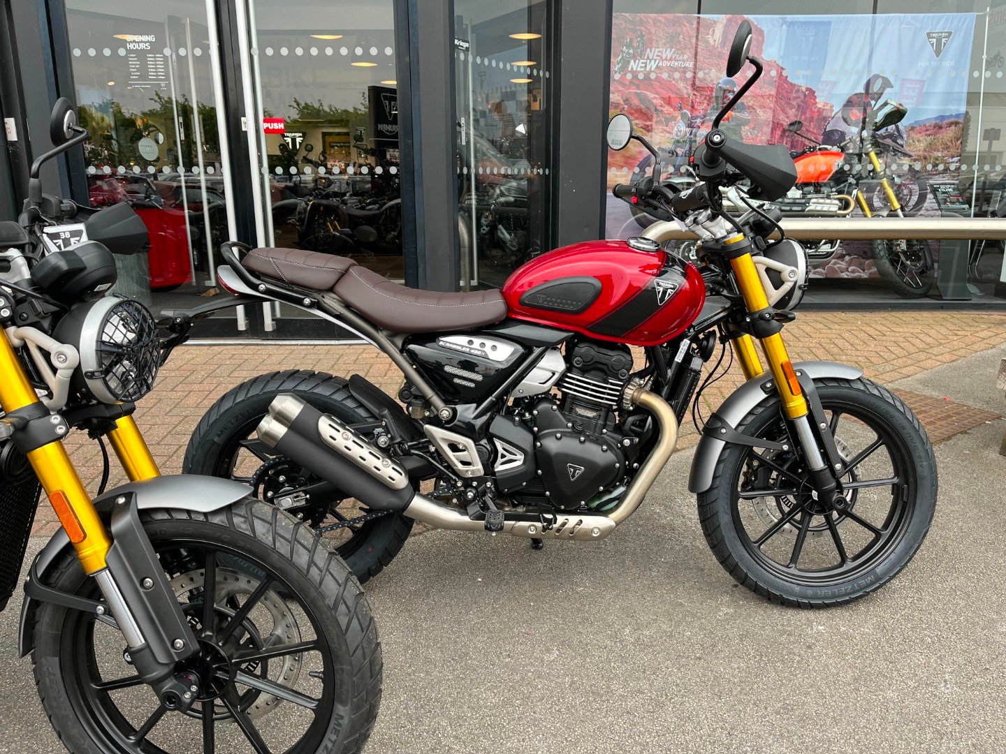 Triumph SCRAMBLER 400 X