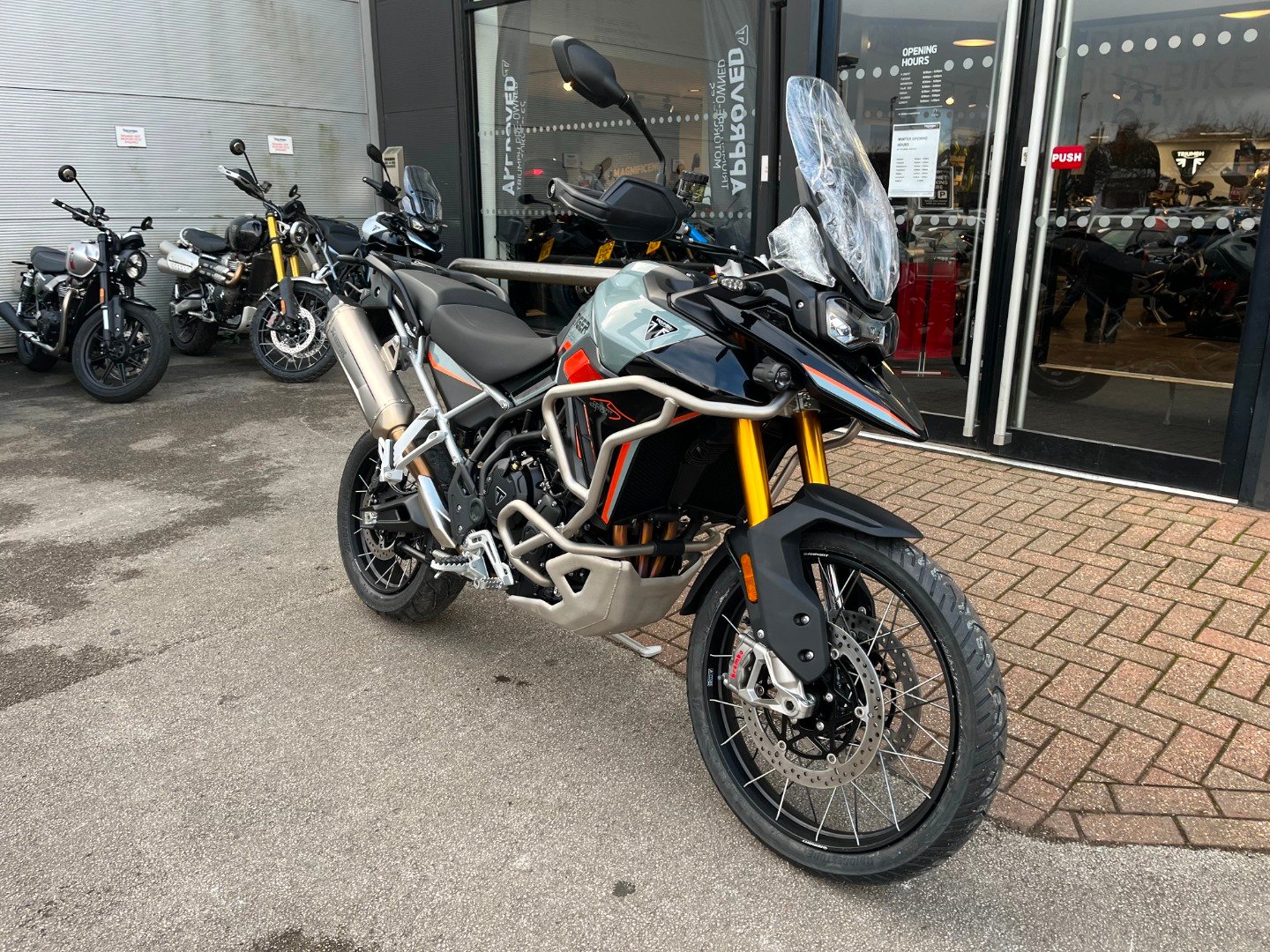 Triumph TIGER 900 DESERT EDITION