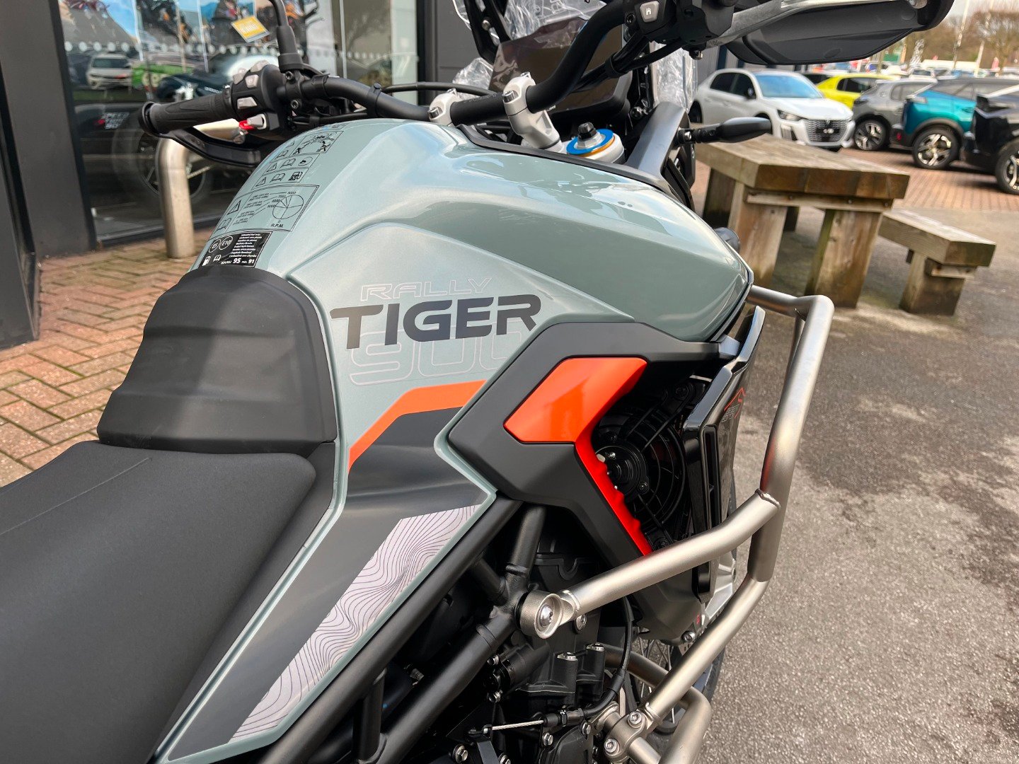 Triumph TIGER 900 DESERT EDITION