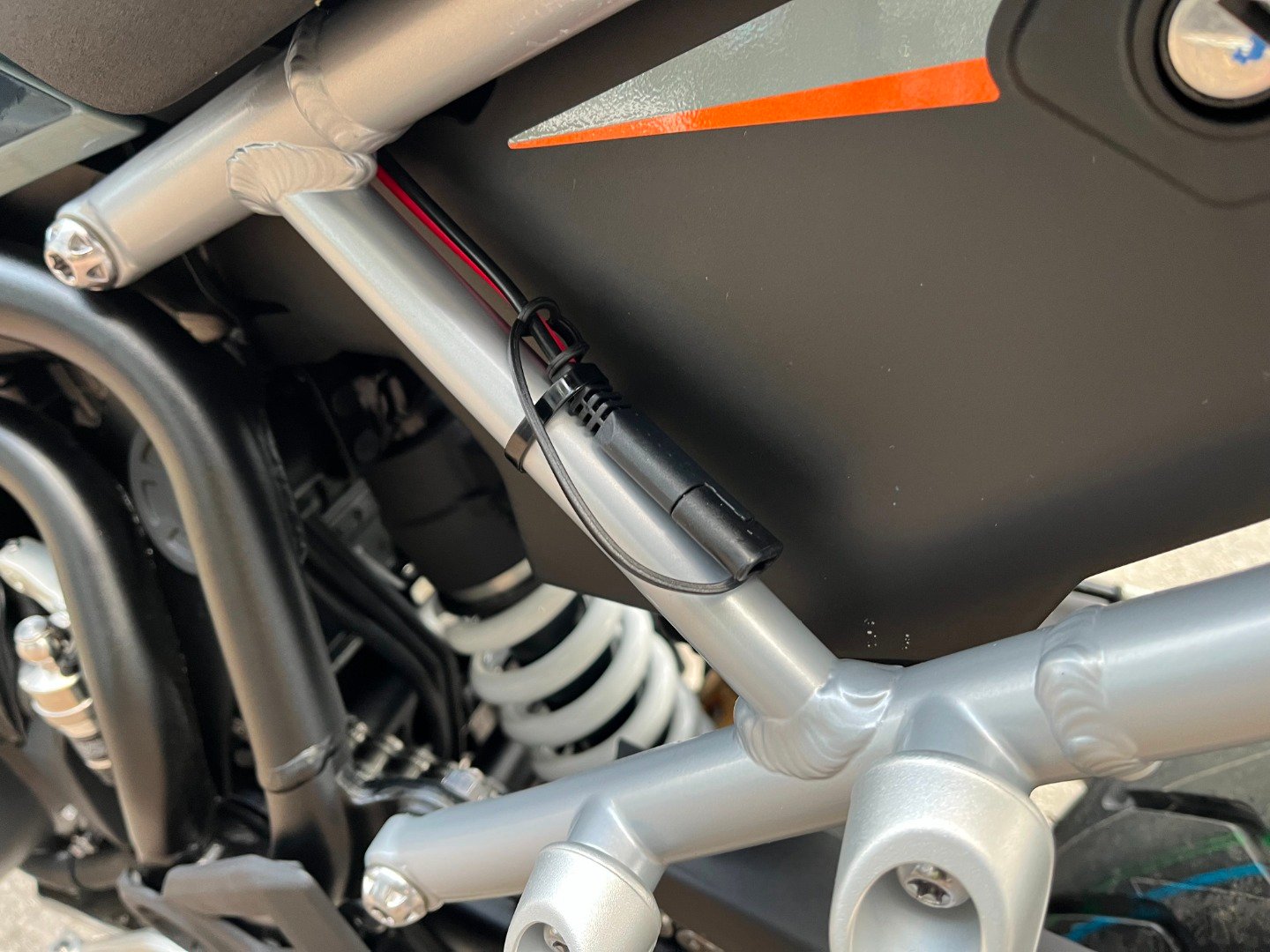 Triumph TIGER 900 DESERT EDITION