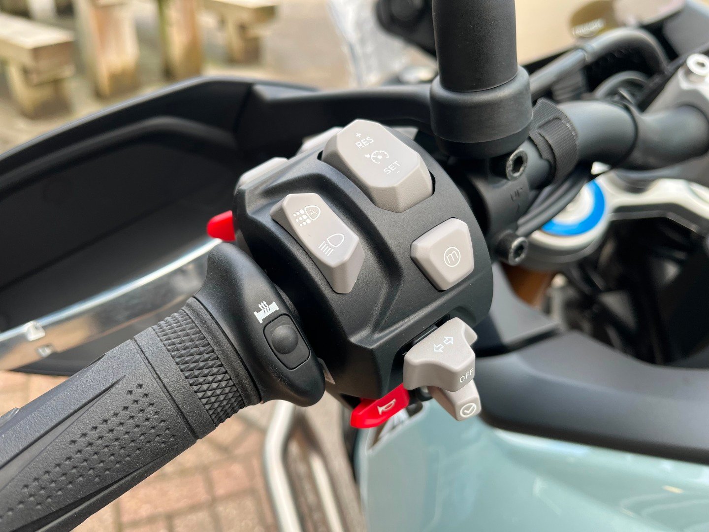 Triumph TIGER 900 DESERT EDITION