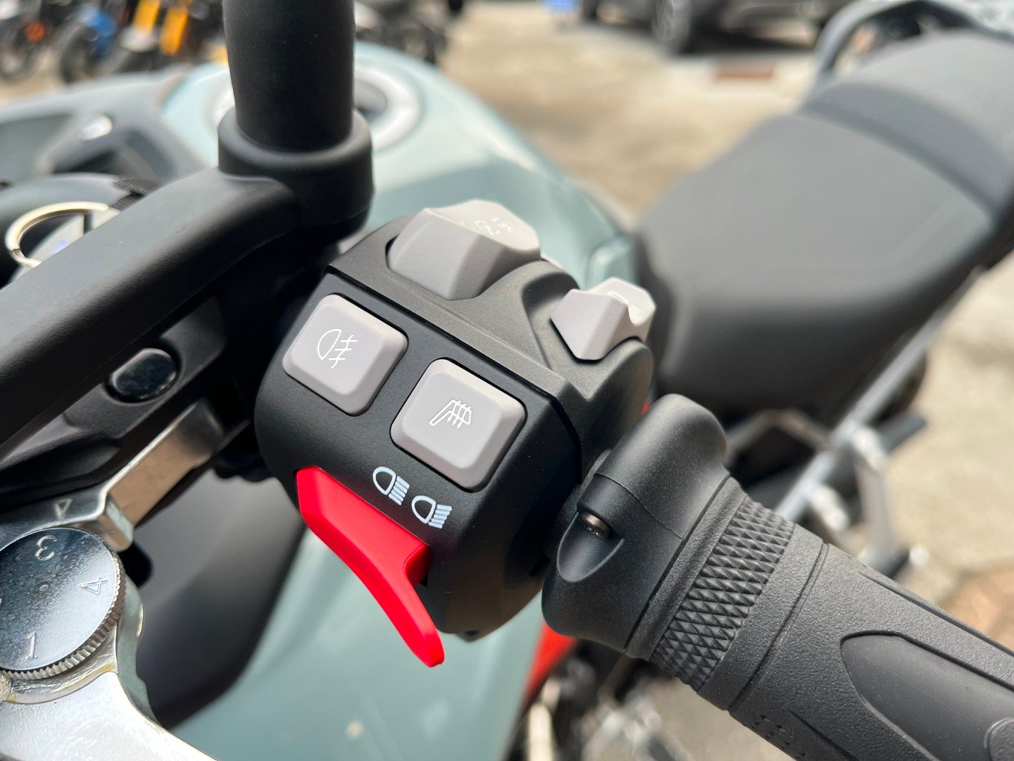 Triumph TIGER 900 DESERT EDITION