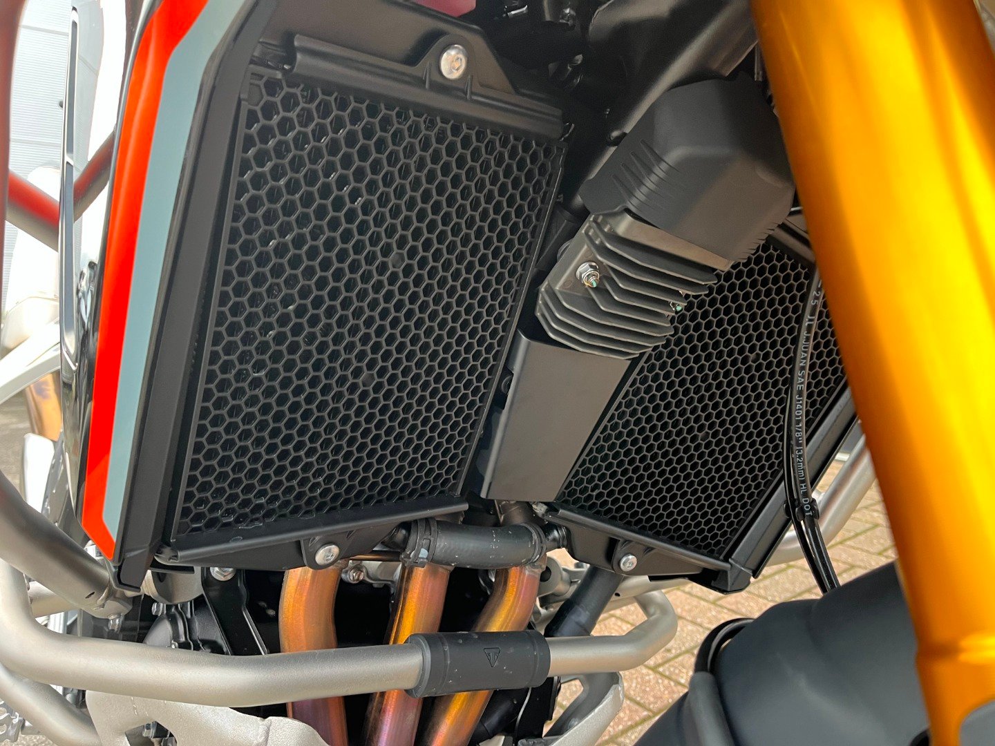 Triumph TIGER 900 DESERT EDITION