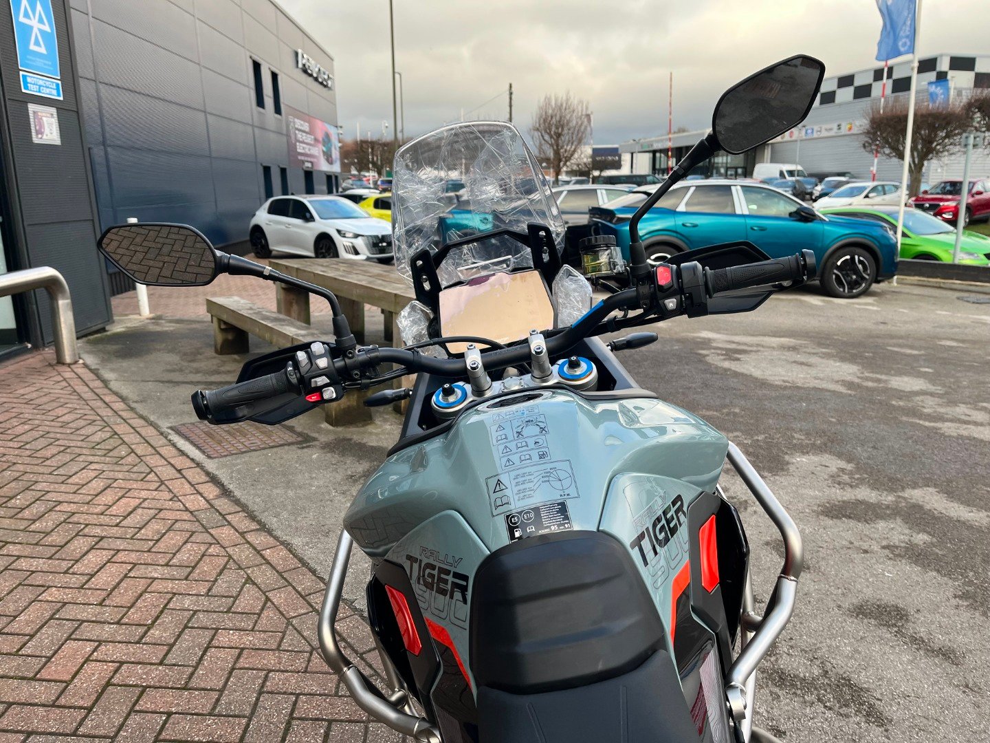 Triumph TIGER 900 DESERT EDITION