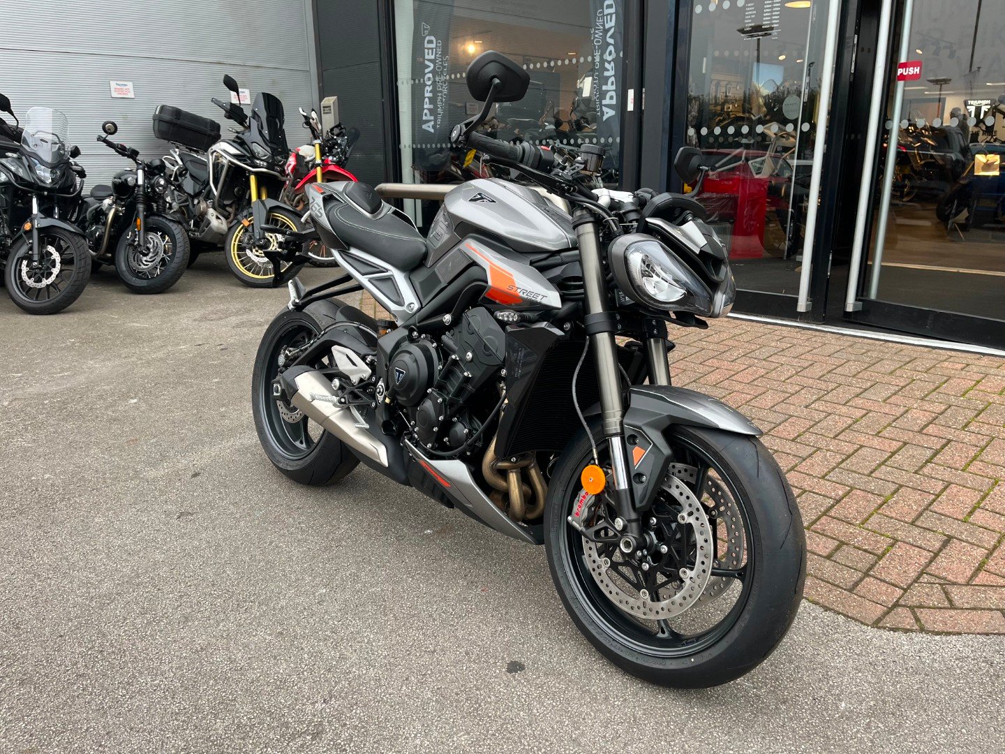 Triumph STREET TRIPLE 765 RS