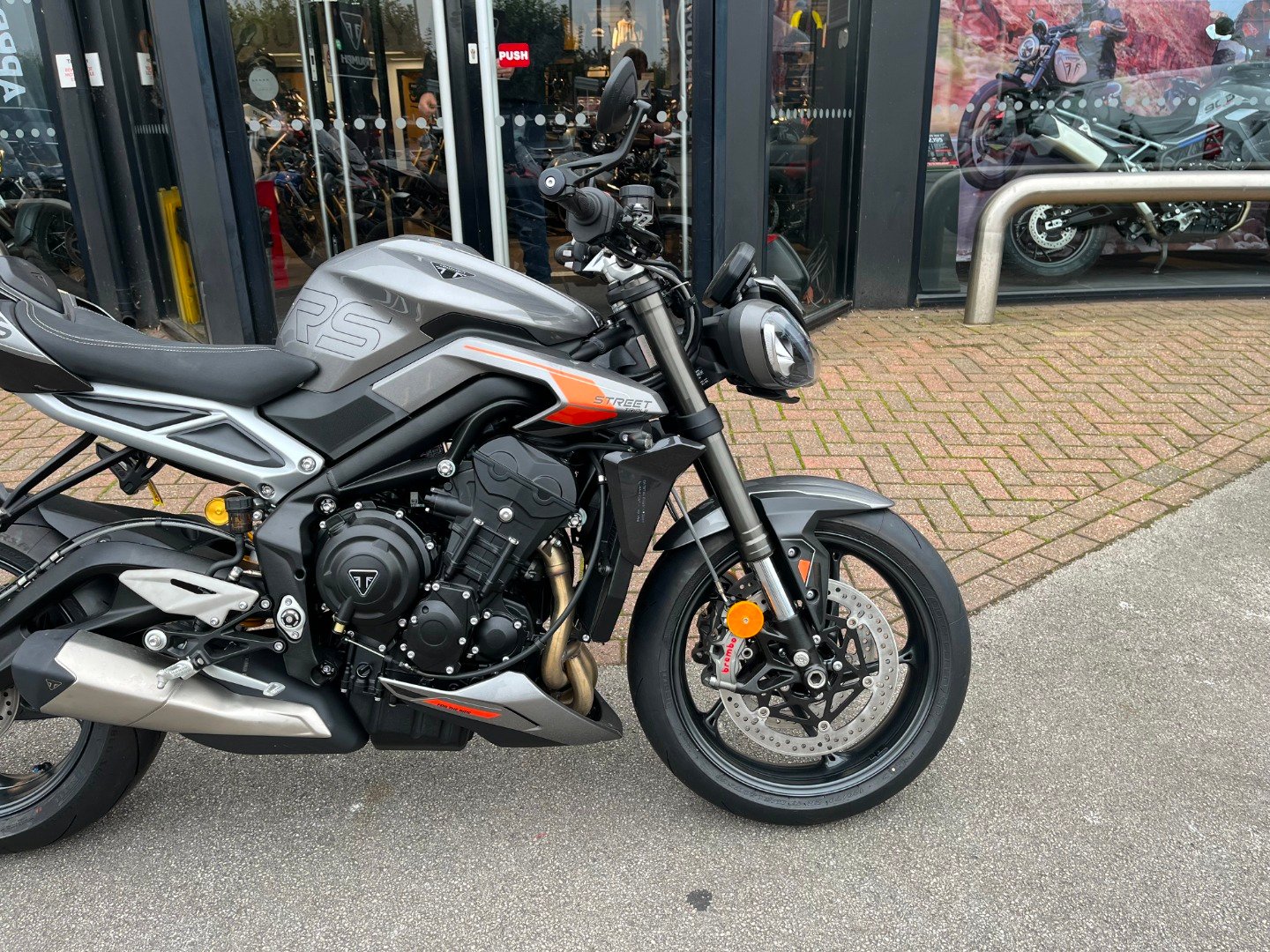 Triumph STREET TRIPLE 765 RS