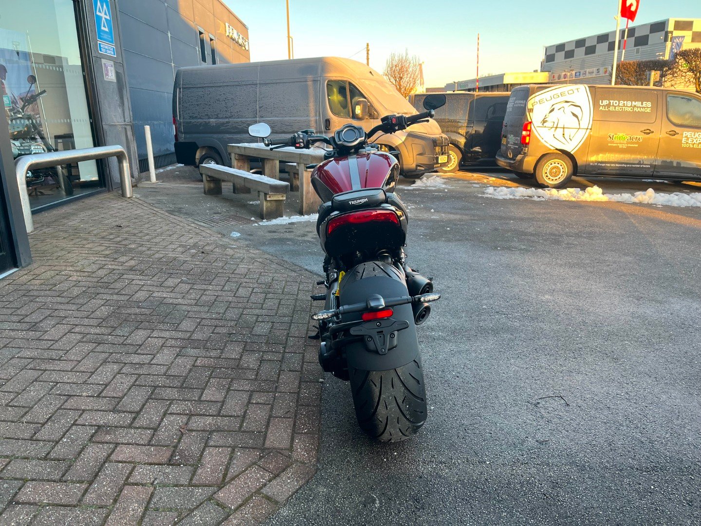 Triumph ROCKET 3 STORM R