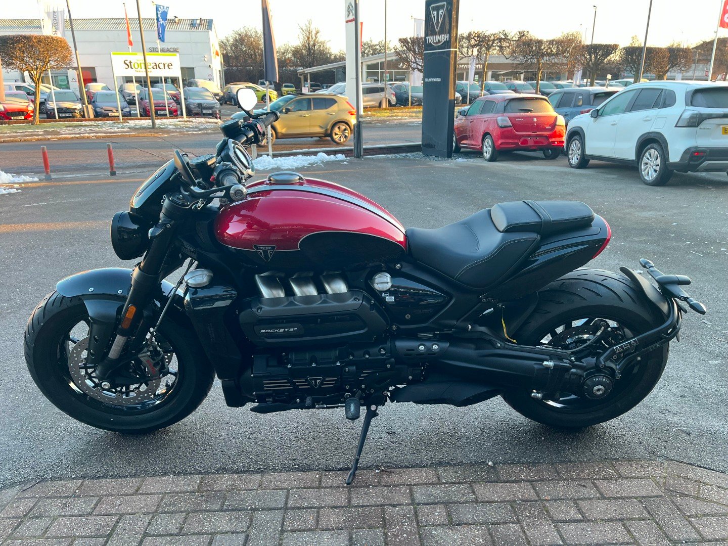 Triumph ROCKET 3 STORM R