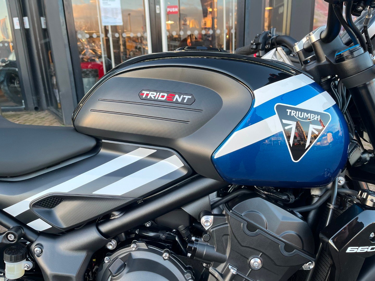 Triumph TRIDENT 660