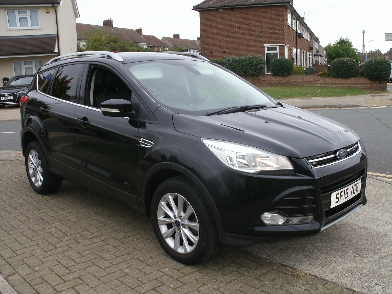 Used Ford Kuga 2015 for sale - 76253651: Photo 1