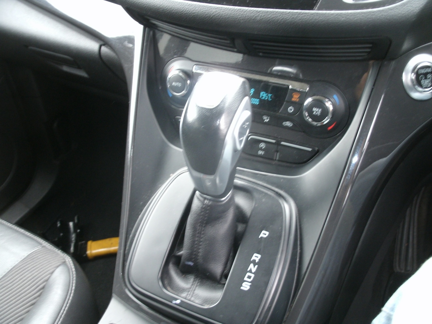 Used Ford Kuga 2015 for sale - 76253651: Photo 10
