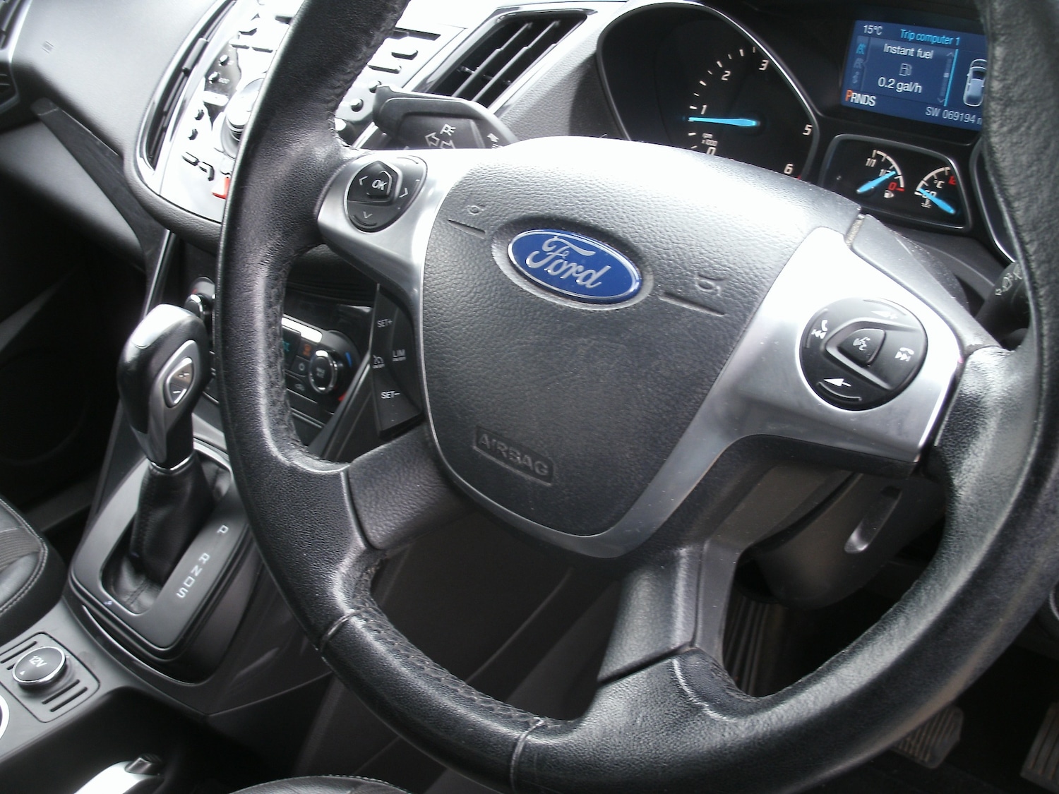 Used Ford Kuga 2015 for sale - 76253651: Photo 11