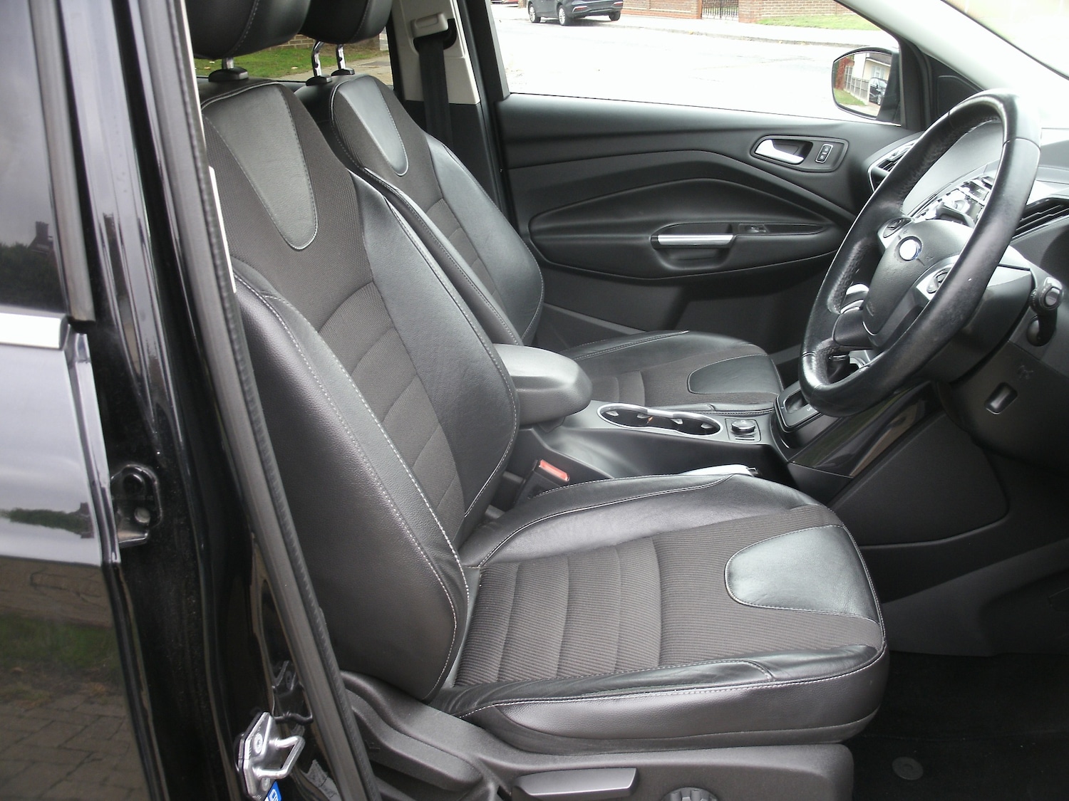 Used Ford Kuga 2015 for sale - 76253651: Photo 12