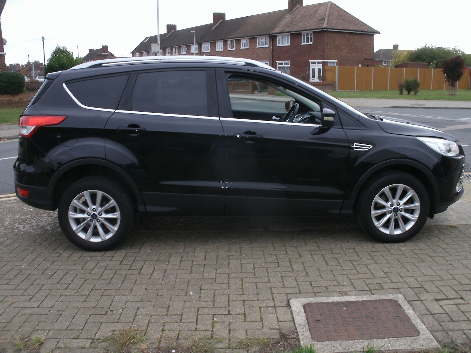 Used Ford Kuga 2015 for sale - 76253651: Photo 3