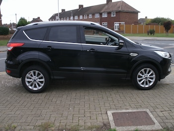 Used Ford Kuga 2015 for sale - 76253651: Photo