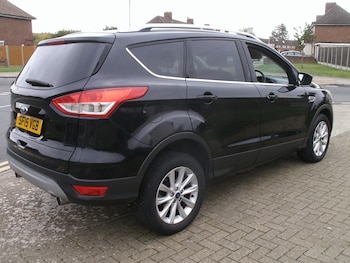 Used Ford Kuga 2015 for sale - 76253651: Photo
