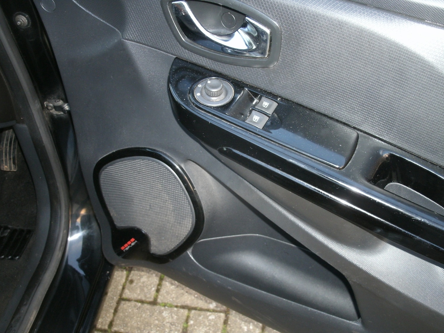 Used Renault Clio 2013 for sale - 77226093: Photo 9