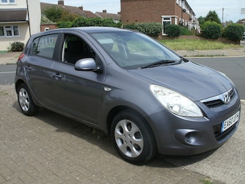 Used Hyundai i20 2010 for sale - 78559164: Photo