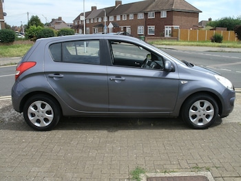 Used Hyundai i20 2010 for sale - 78559164: Photo