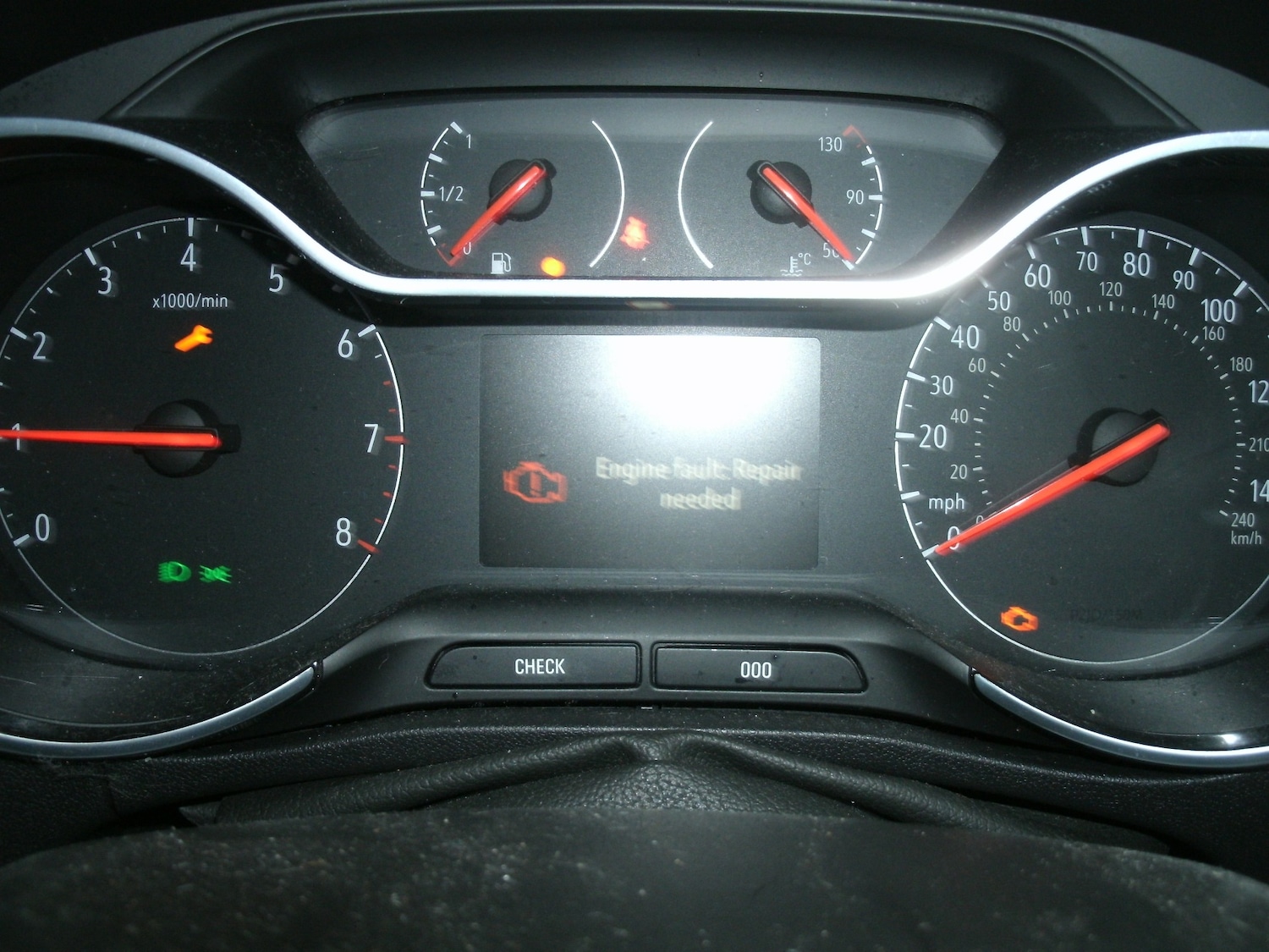 Used Vauxhall Crossland 2021 for sale - 77035235: Photo 8