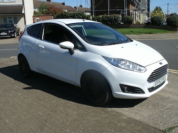 Used Ford Fiesta 2012 for sale - 78109872: Photo