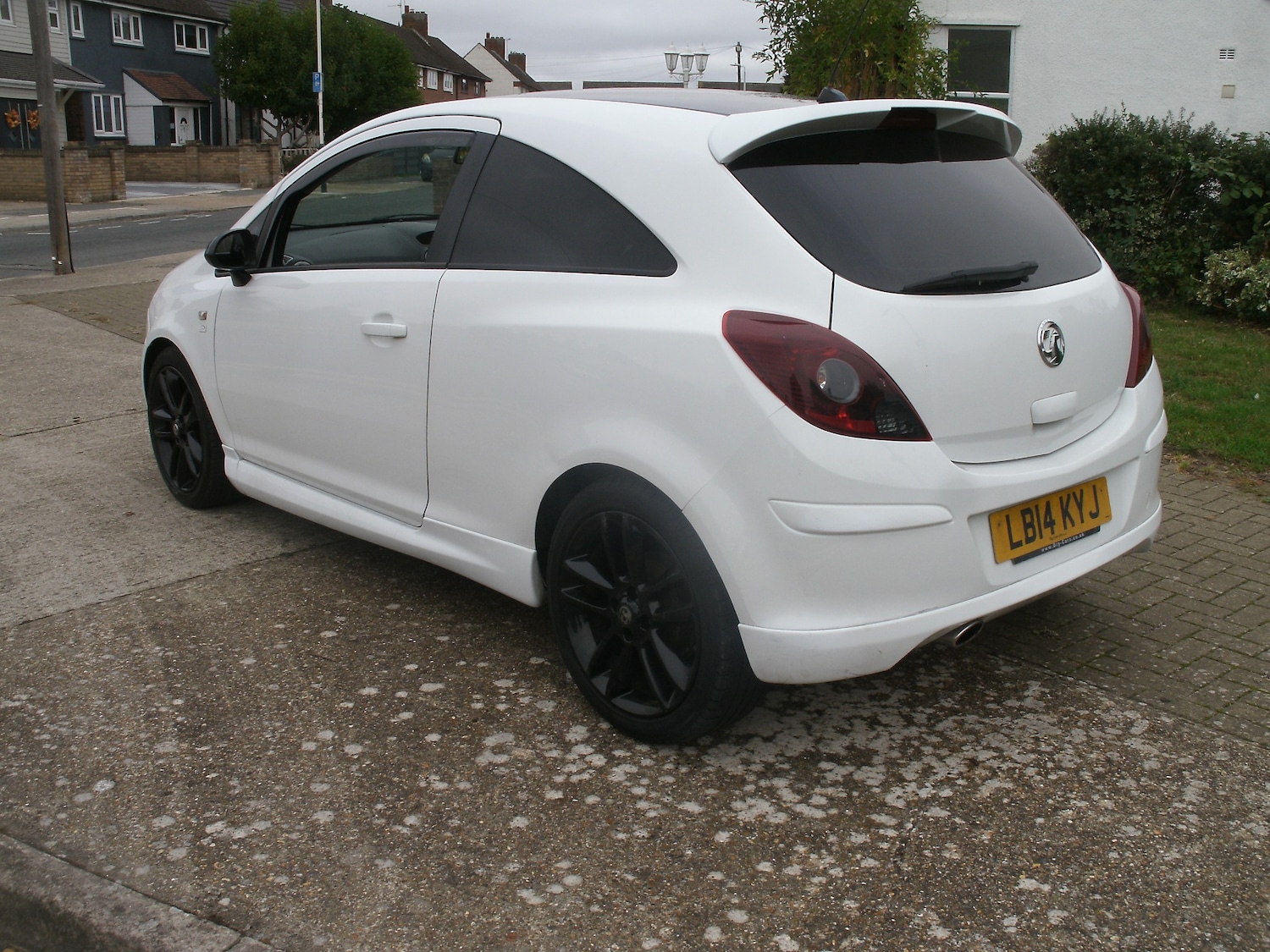 Used Vauxhall Corsa 2014 for sale - 76271610: Photo 4