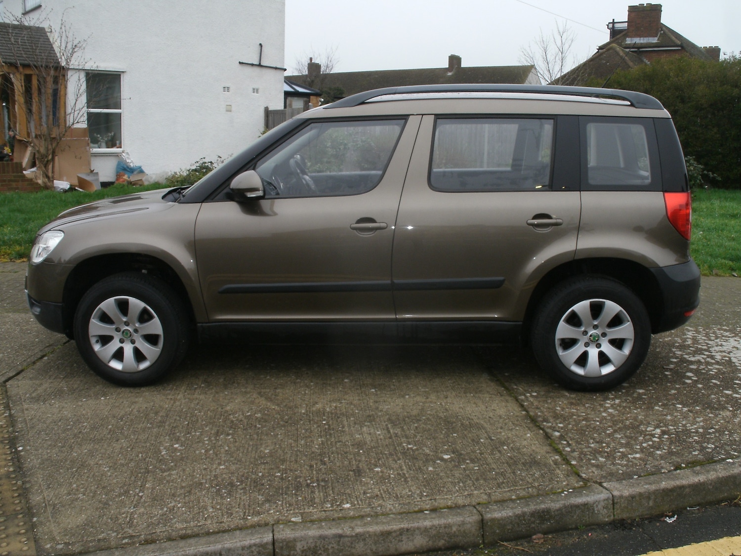 Used Skoda Yeti 2010 for sale - 77793005: Photo 2