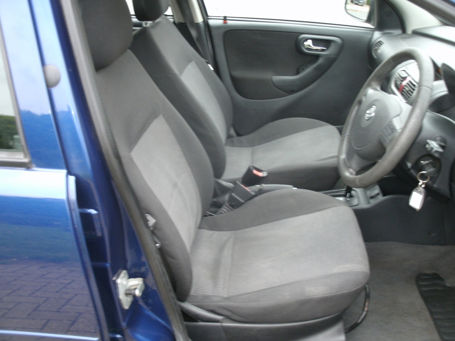 Used Vauxhall Corsa 2006 for sale - 76375726: Photo 11