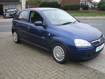 2006 (06) - 1.4i 16V Design 5dr Auto