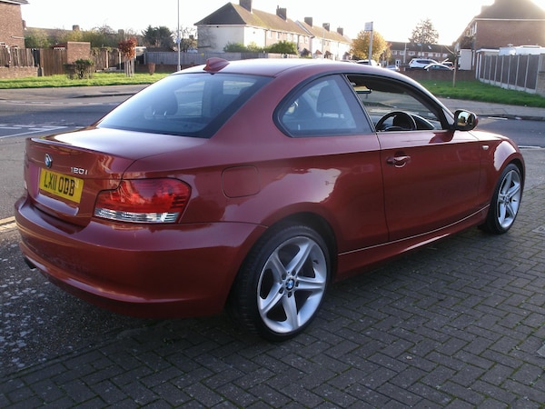 Used BMW 1 Series 2011 for sale - 64972189: Photo 3
