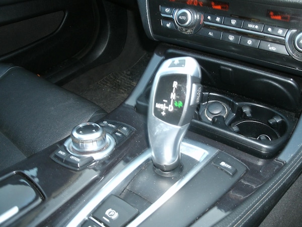 Used BMW 5 Series 2011 for sale - 66032684: Photo 10