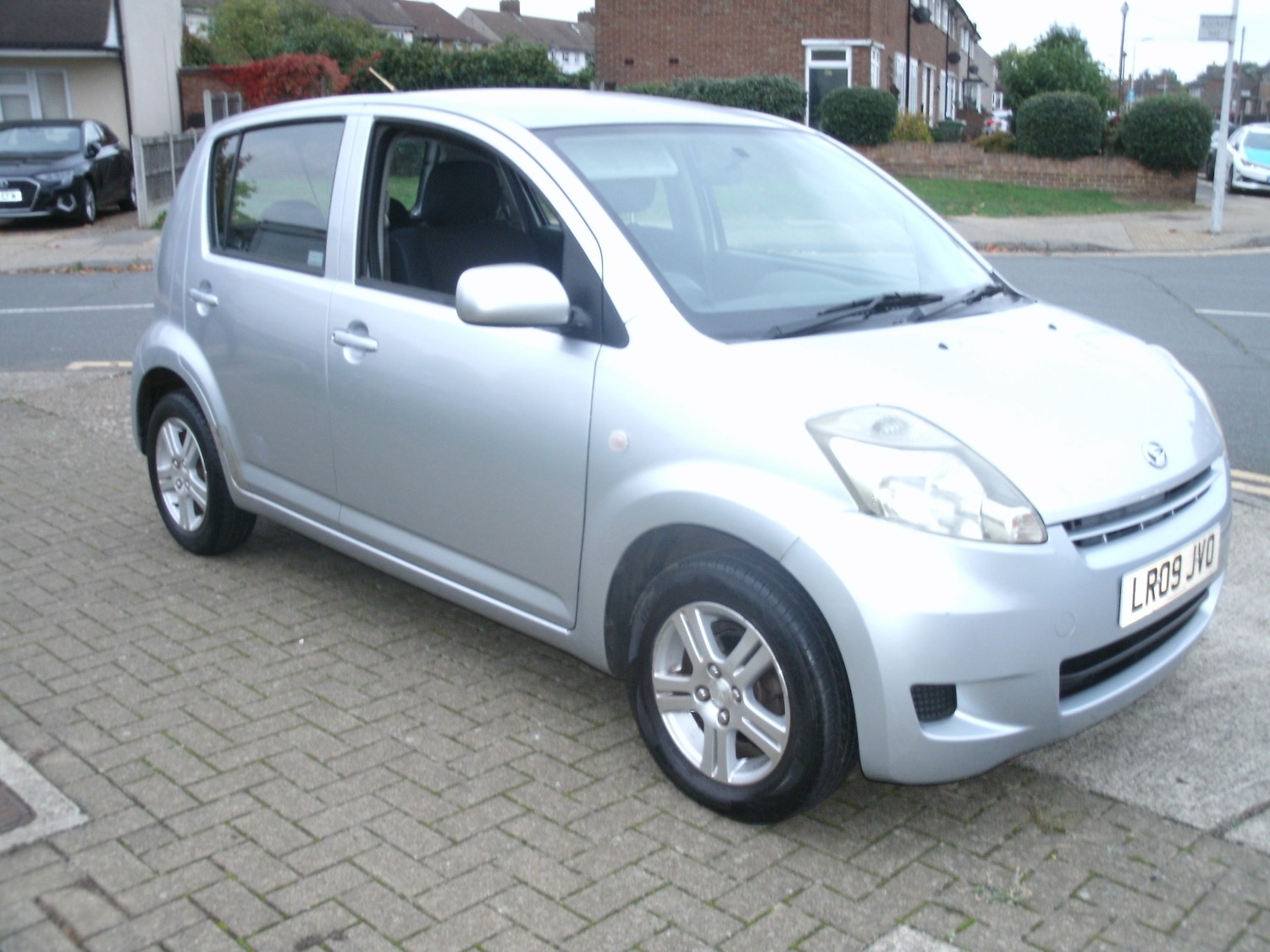 Used Daihatsu Sirion 2009 for sale - 76281706: Photo 4