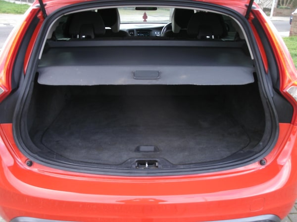 Used Volvo V60 2011 for sale - 62090971: Photo 12