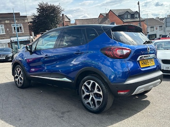 Used Renault Captur 2019 for sale - 75552063: Photo