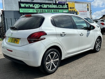Used Peugeot 208 2016 for sale - 75838283: Photo