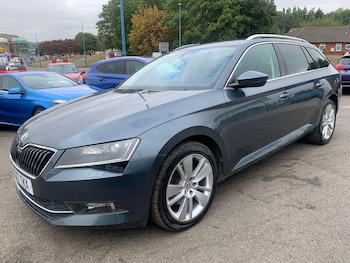 Used Skoda Superb 2017 for sale - 75609799: Photo