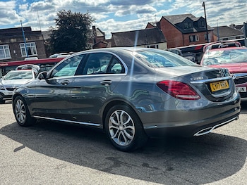 Used Mercedes-Benz C-Class 2017 for sale - 75670467: Photo