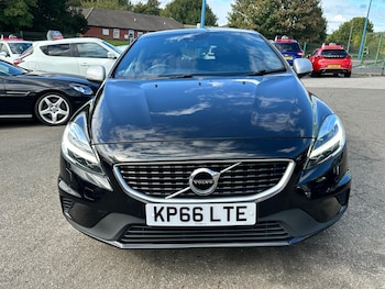 Used Volvo V40 2016 for sale - 76060808: Photo
