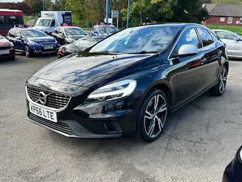 Used Volvo V40 2016 for sale - 76060808: Photo