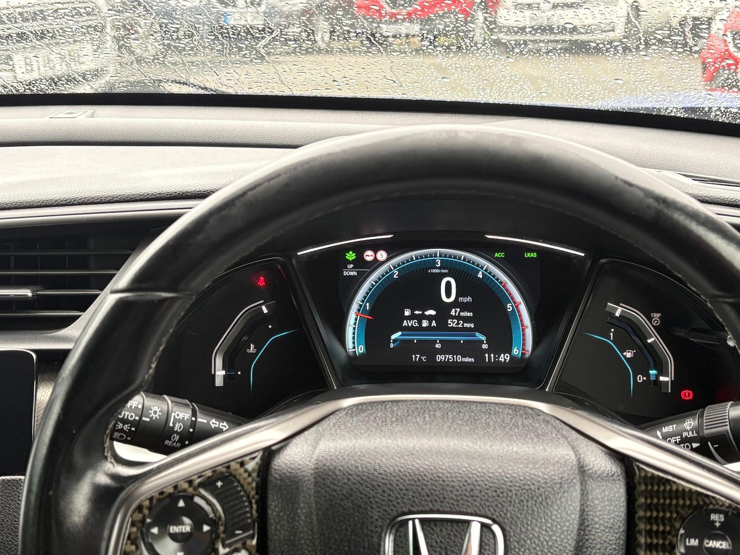 Used Honda Civic 2018 for sale - 76159196: Photo 10
