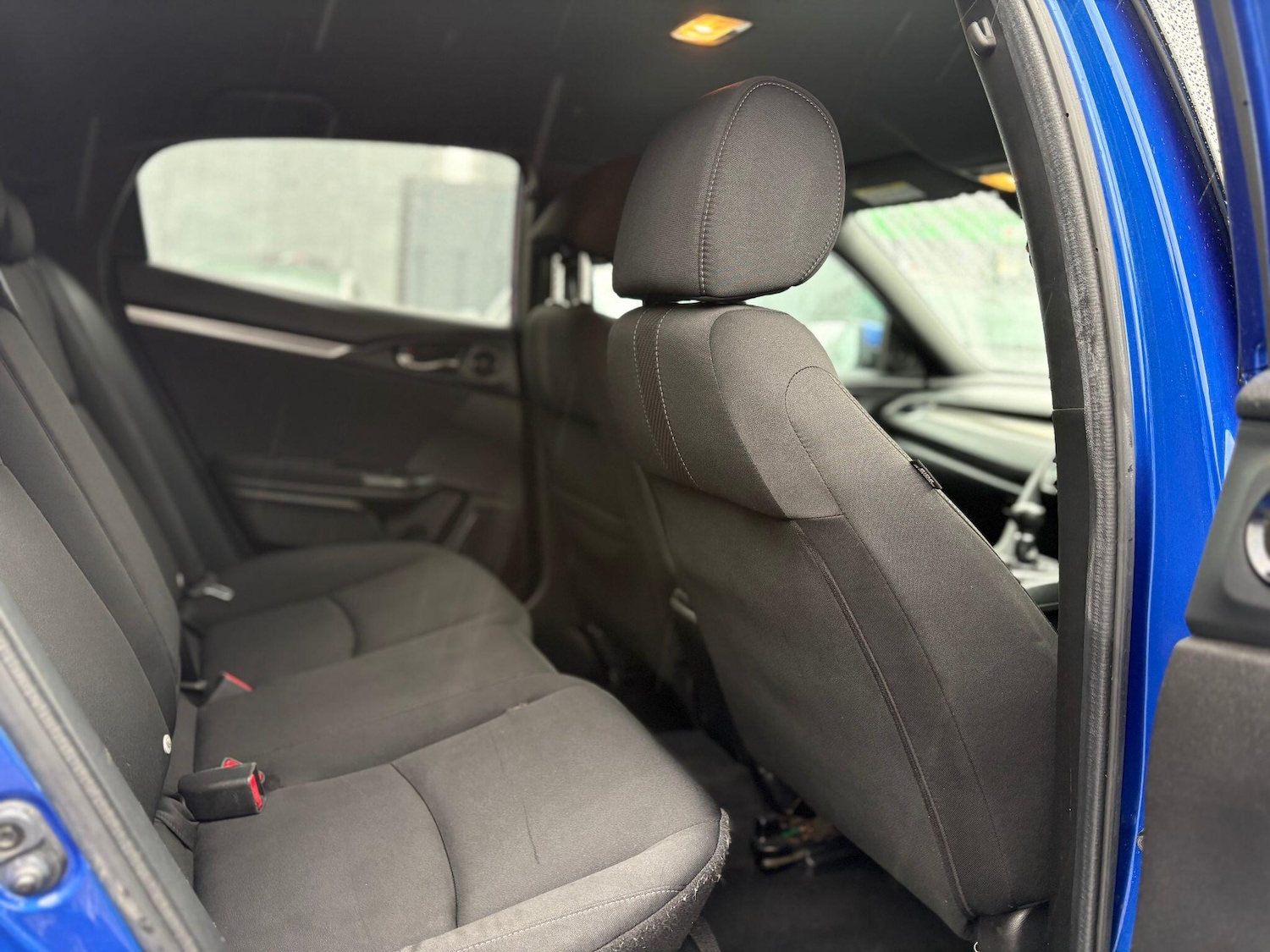 Used Honda Civic 2018 for sale - 76159196: Photo 24