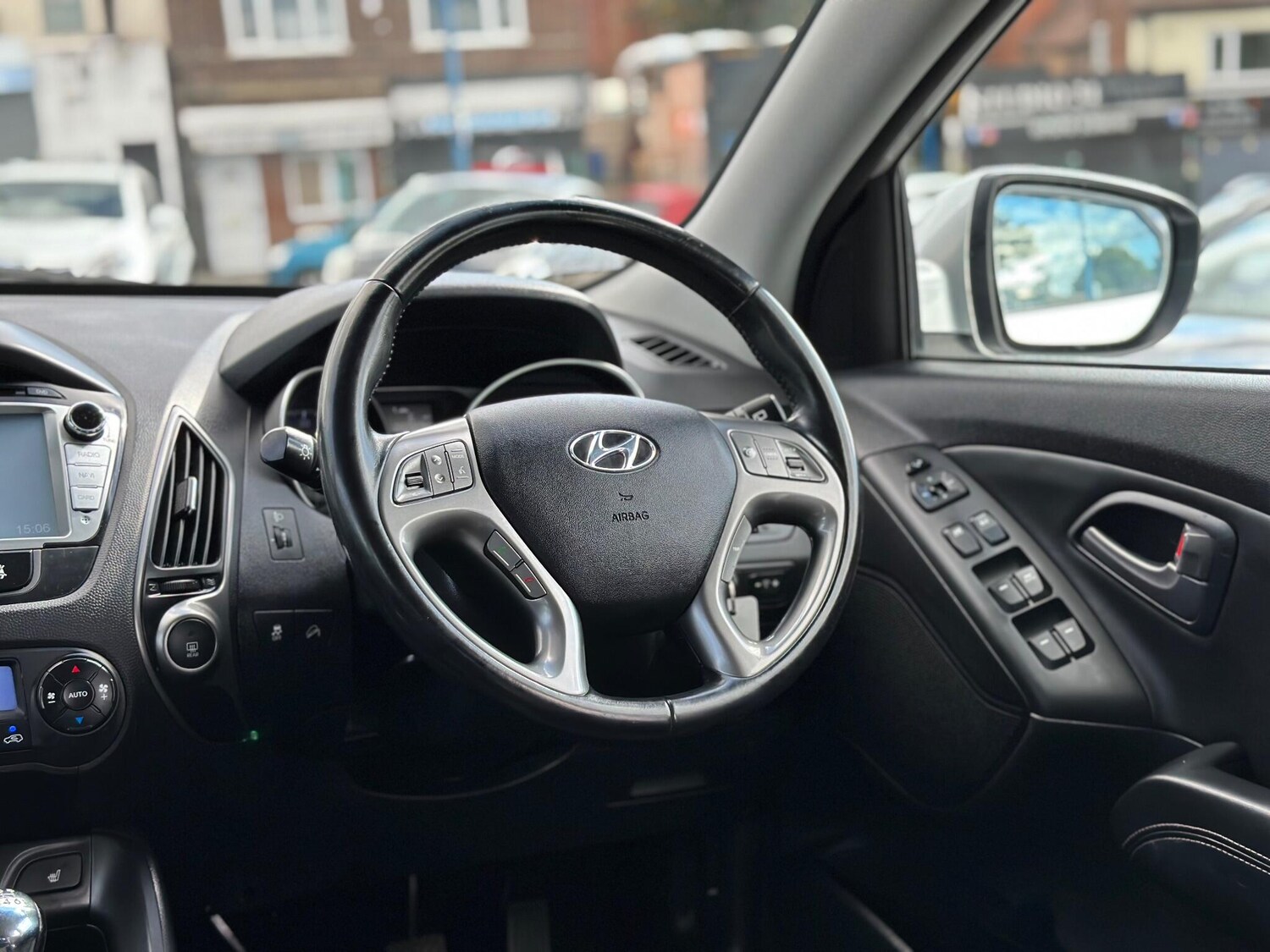 Used Hyundai Ix35 2014 for sale - 76060030: Photo 30