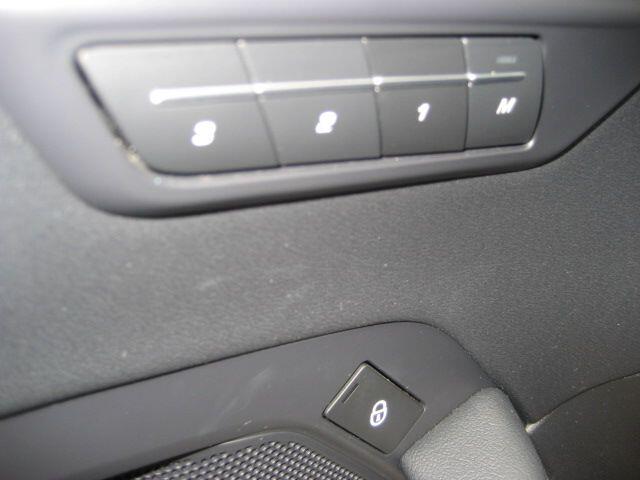 Used Jaguar E-Pace for sale - 78092648: Photo 27