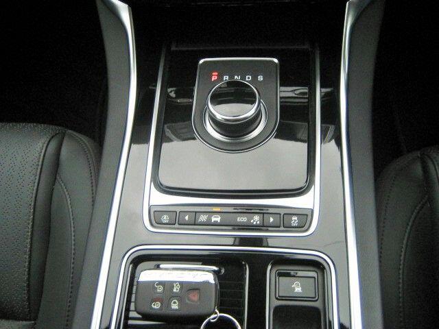 Used Jaguar XE for sale - 78092650: Photo 30