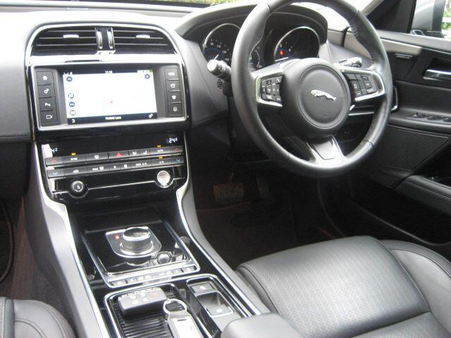 Used Jaguar XE for sale - 78092650: Photo 6