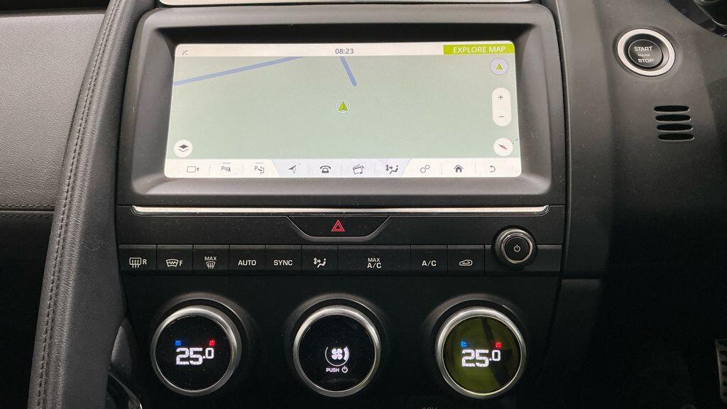 Used Jaguar E-Pace 2018 for sale - 78184475: Photo 2