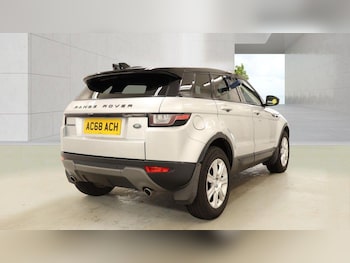 Used Land Rover Range Rover Evoque 2018 for sale - 78261439: Photo